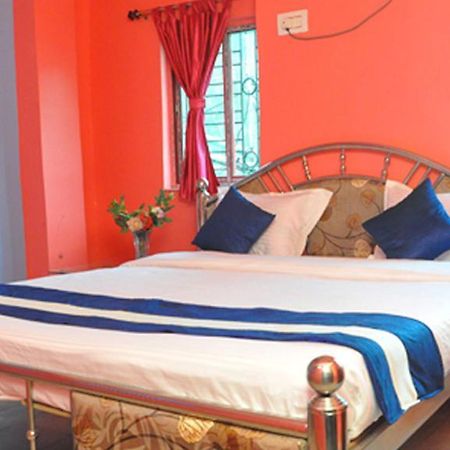 H C N Guest House Calcutta Exteriör bild