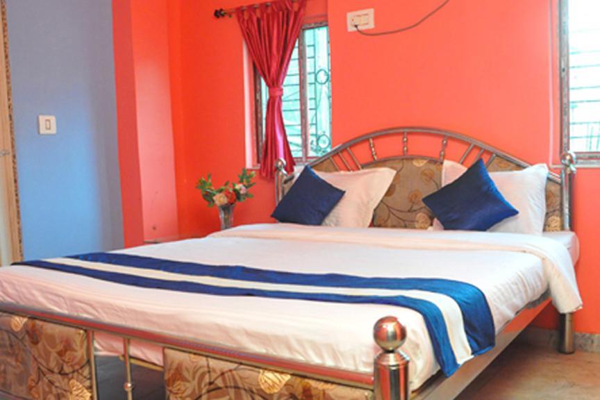 H C N Guest House Calcutta Exteriör bild